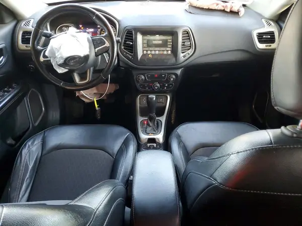 3C4NJCBB5LT141236 2020 JEEP COMPASS - Image 8