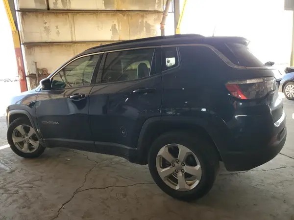 3C4NJCBB5LT257715 2020 JEEP COMPASS - Image 2
