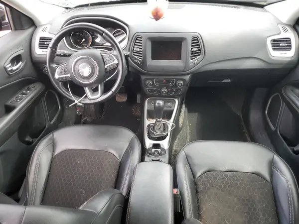 3C4NJCBB5LT258556 2020 JEEP COMPASS - Image 8