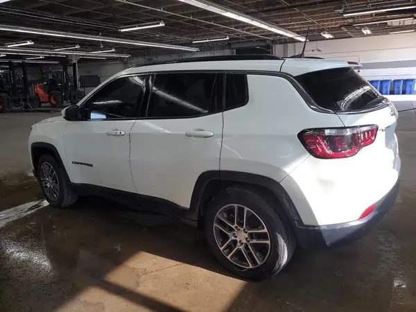 3C4NJCBB5LT258931 2020 JEEP COMPASS - Image 2
