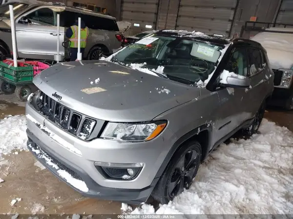 3C4NJCBB5MT587162 2021 JEEP COMPASS - Image 2