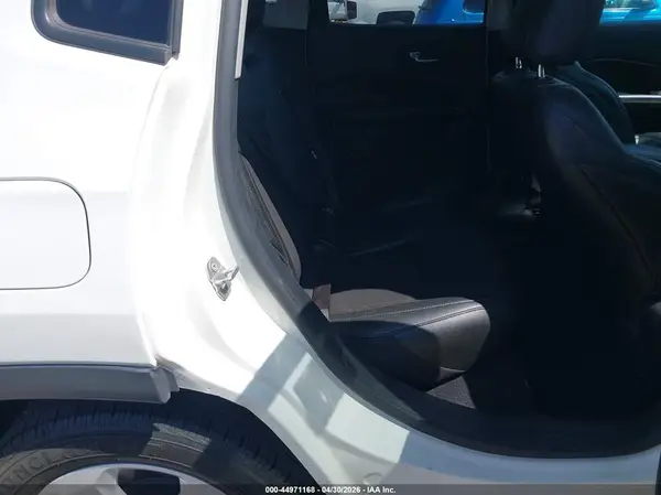 3C4NJCBB5MT592376 2021 JEEP COMPASS - Image 8