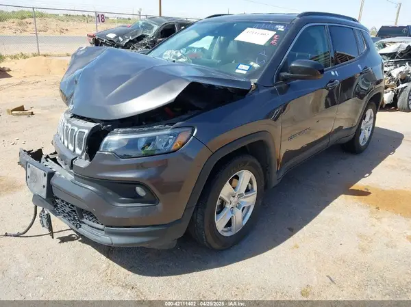 3C4NJCBB5NT106599 2022 JEEP COMPASS - Image 2