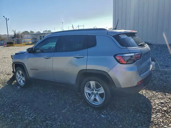 3C4NJCBB5NT106604 2022 JEEP COMPASS - Image 2