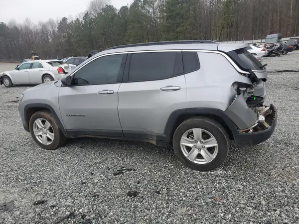 3C4NJCBB5NT112905 2022 JEEP COMPASS - Image 2