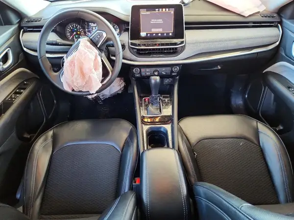 3C4NJCBB5NT137061 2022 JEEP COMPASS - Image 8