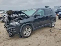 3C4NJCBB5NT162526 2022 JEEP COMPASS