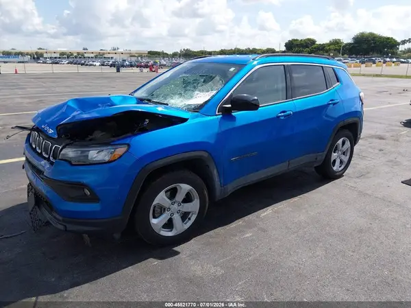 3C4NJCBB5NT177785 2022 JEEP COMPASS - Image 2