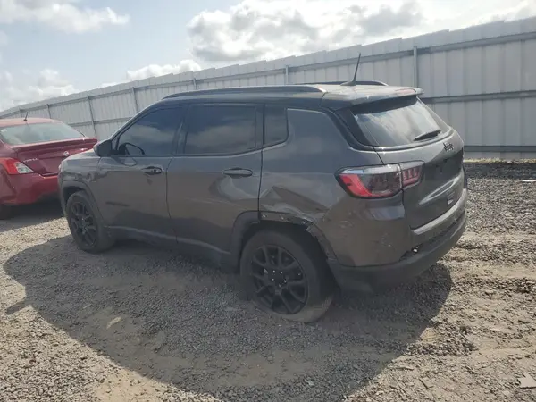 3C4NJCBB5NT189757 2022 JEEP COMPASS - Image 2