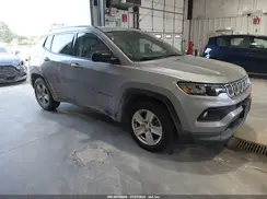 3C4NJCBB5NT213717 2022 JEEP COMPASS