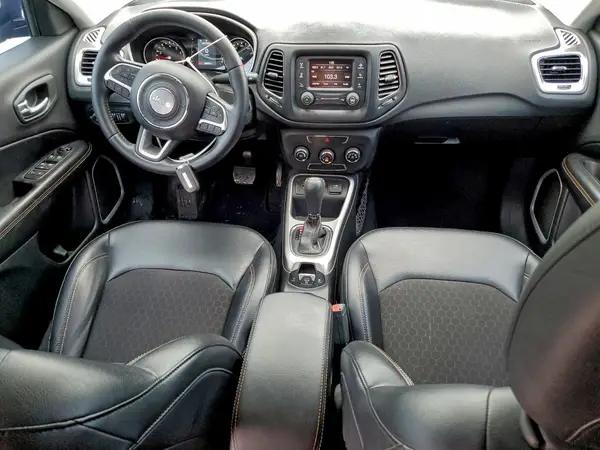 3C4NJCBB6HT607442 2017 JEEP COMPASS - Image 8