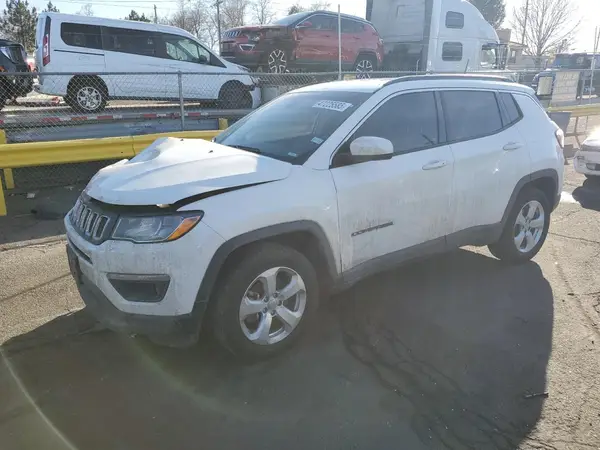 3C4NJCBB6HT624922 2017 JEEP COMPASS - Image 1