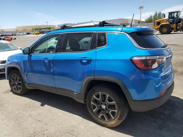 3C4NJCBB6HT629411 2017 JEEP COMPASS - Image 2