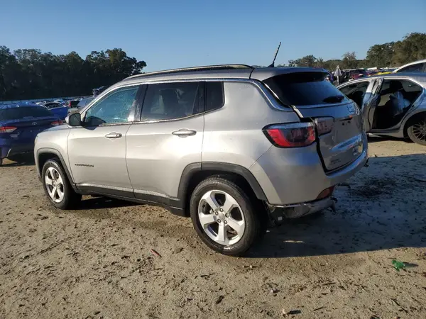 3C4NJCBB6HT653210 2017 JEEP COMPASS - Image 2