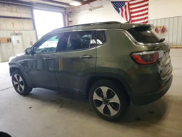 3C4NJCBB6HT658696 2017 JEEP COMPASS - Image 2