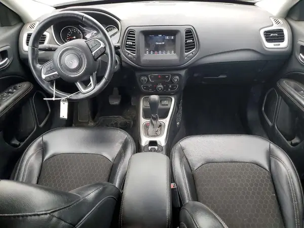 3C4NJCBB6JT193939 2018 JEEP COMPASS - Image 8