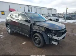 3C4NJCBB6JT211193 2018 JEEP COMPASS