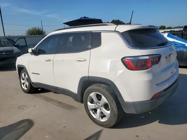 3C4NJCBB6JT226292 2018 JEEP COMPASS - Image 2
