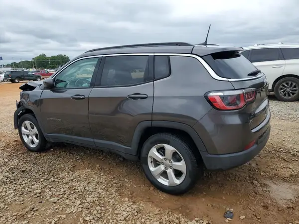 3C4NJCBB6JT227023 2018 JEEP COMPASS - Image 2