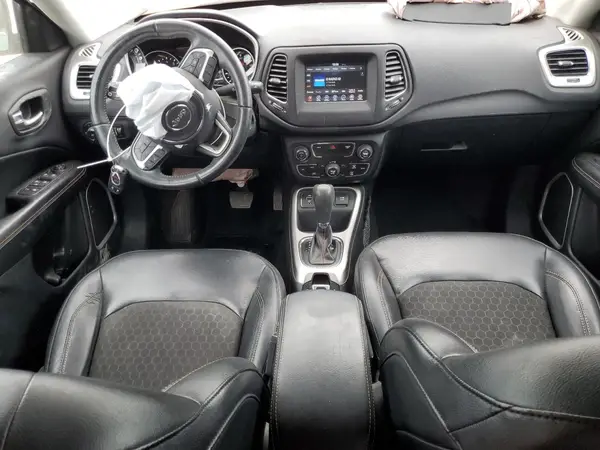 3C4NJCBB6JT227023 2018 JEEP COMPASS - Image 8