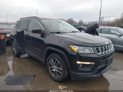 3C4NJCBB6JT235395 2018 JEEP COMPASS