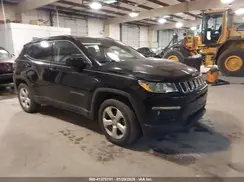 3C4NJCBB6JT272446 2018 JEEP COMPASS