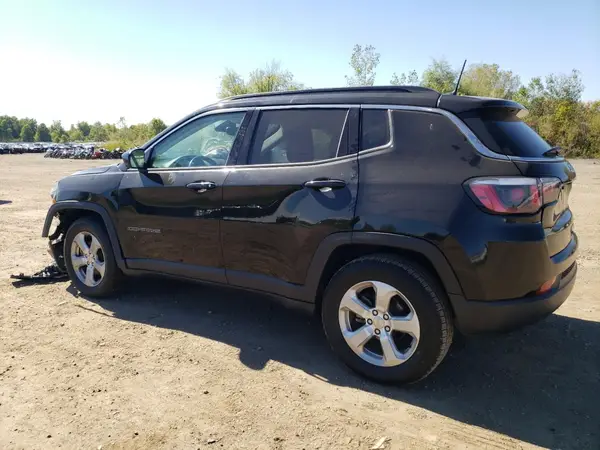 3C4NJCBB6JT287187 2018 JEEP COMPASS - Image 2