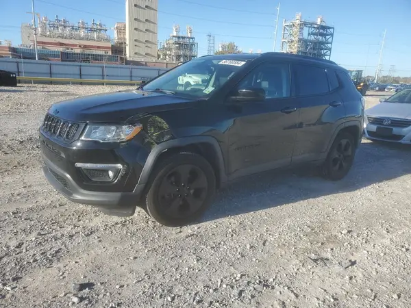 3C4NJCBB6JT304991 2018 JEEP COMPASS - Image 1