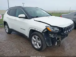 3C4NJCBB6JT327686 2018 JEEP COMPASS