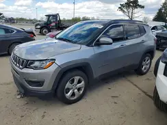 3C4NJCBB6JT328501 2018 JEEP COMPASS