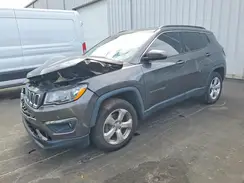 3C4NJCBB6JT338784 2018 JEEP COMPASS