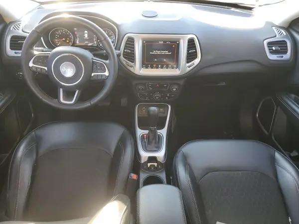 3C4NJCBB6JT338817 2018 JEEP COMPASS - Image 8