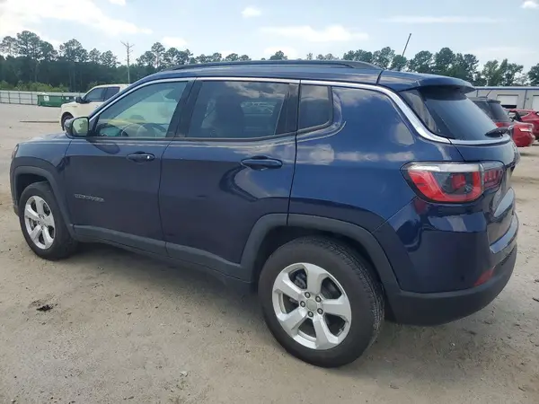 3C4NJCBB6JT338882 2018 JEEP COMPASS - Image 2