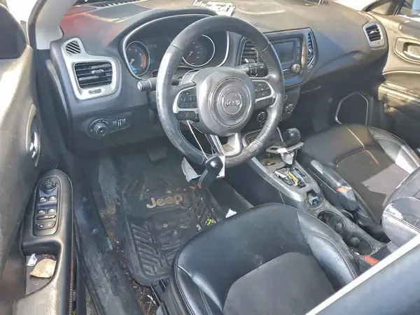 3C4NJCBB6JT359022 2018 JEEP COMPASS - Image 8