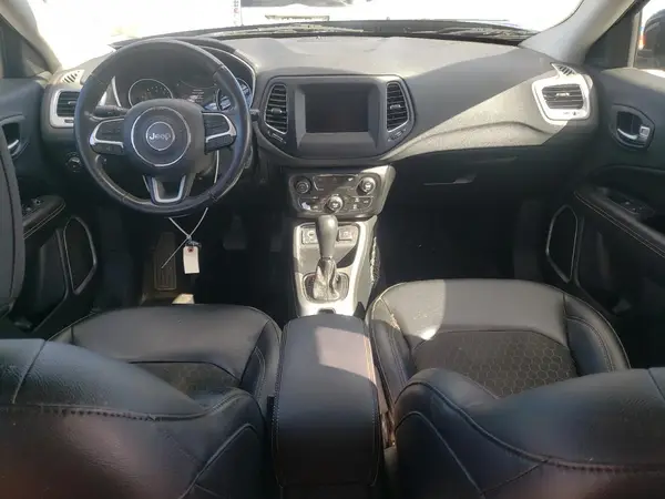 3C4NJCBB6JT407795 2018 JEEP COMPASS - Image 8
