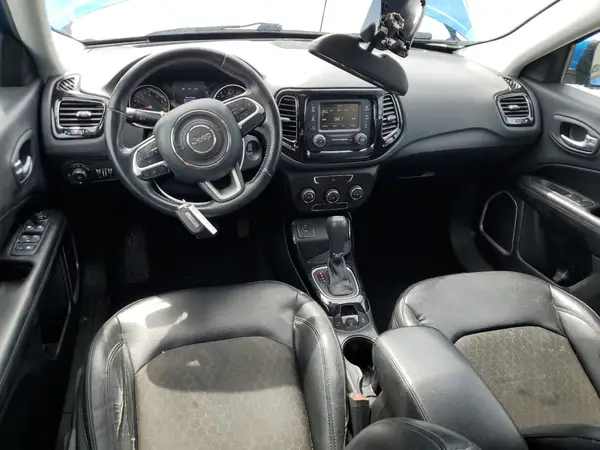 3C4NJCBB6JT407859 2018 JEEP COMPASS - Image 8
