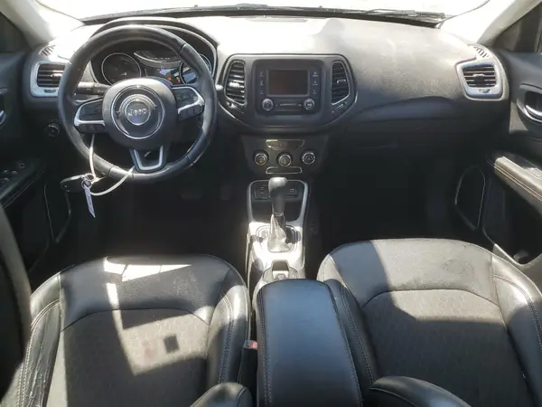 3C4NJCBB6JT466703 2018 JEEP COMPASS - Image 8
