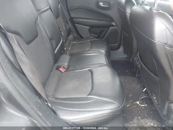 3C4NJCBB6JT487681 2018 JEEP COMPASS - Image 8