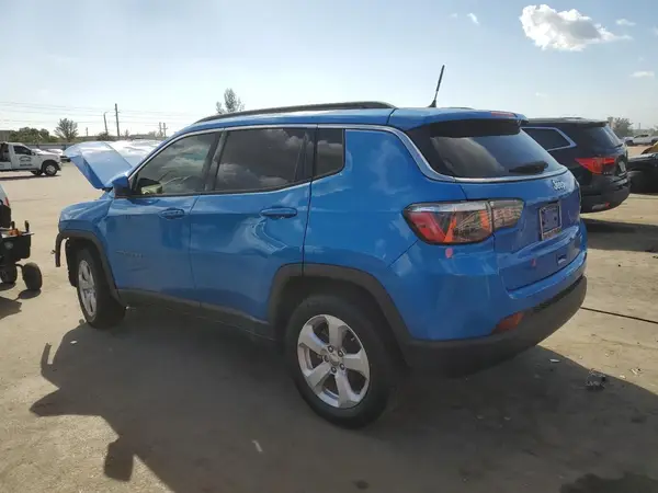 3C4NJCBB6JT488748 2018 JEEP COMPASS - Image 2