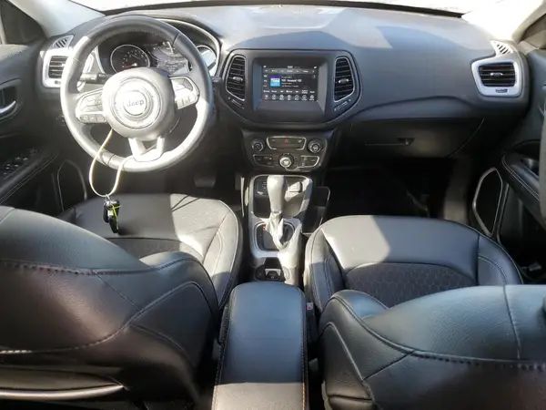 3C4NJCBB6KT622286 2019 JEEP COMPASS - Image 8