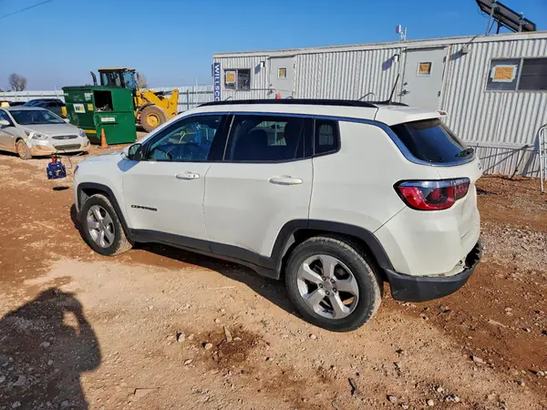3C4NJCBB6KT646622 2019 JEEP COMPASS - Image 2