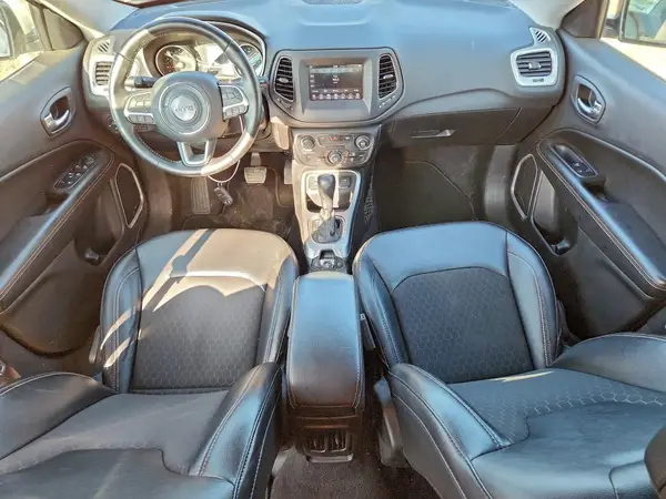 3C4NJCBB6KT646622 2019 JEEP COMPASS - Image 8