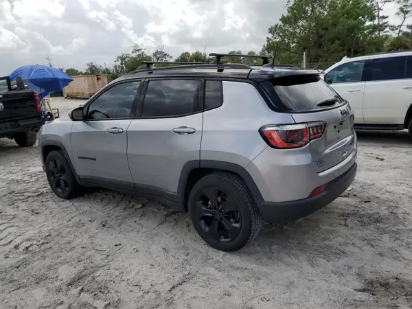 3C4NJCBB6KT667695 2019 JEEP COMPASS - Image 2