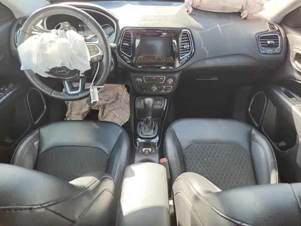 3C4NJCBB6KT778005 2019 JEEP COMPASS - Image 8