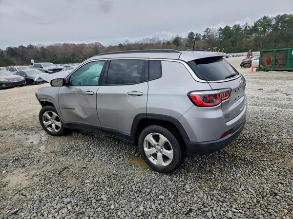 3C4NJCBB6KT797153 2019 JEEP COMPASS - Image 2