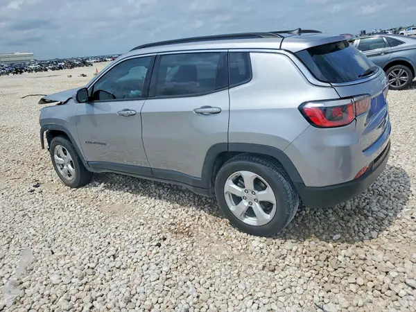 3C4NJCBB6KT801220 2019 JEEP COMPASS - Image 2