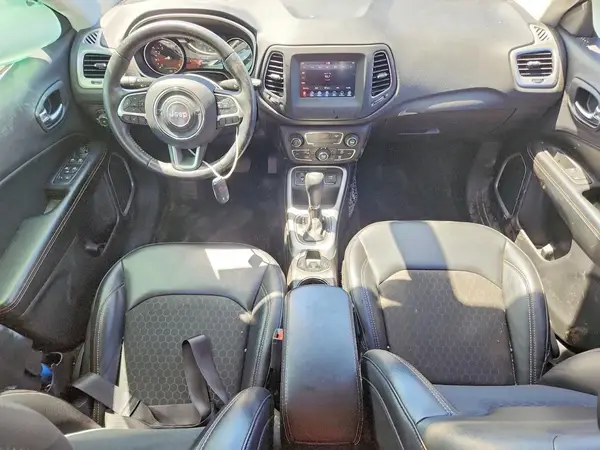 3C4NJCBB6KT802609 2019 JEEP COMPASS - Image 8