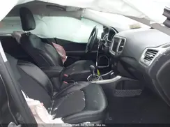 3C4NJCBB6KT844486 2019 JEEP COMPASS