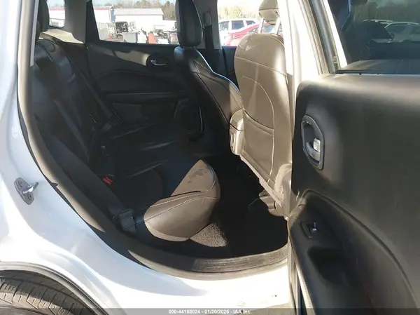 3C4NJCBB6LT153136 2020 JEEP COMPASS - Image 8