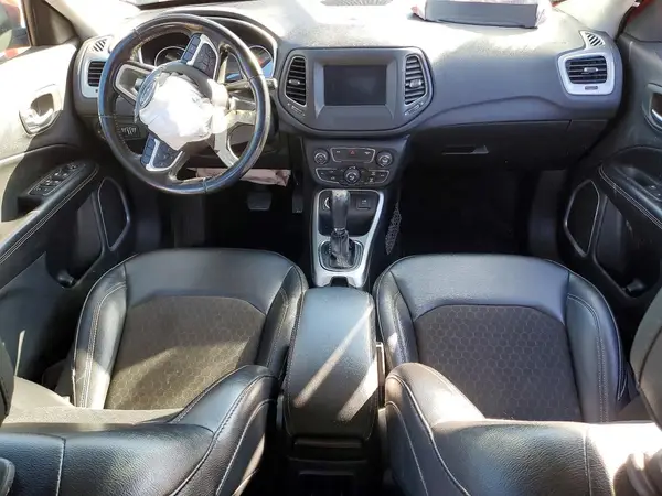 3C4NJCBB6LT176948 2020 JEEP COMPASS - Image 8